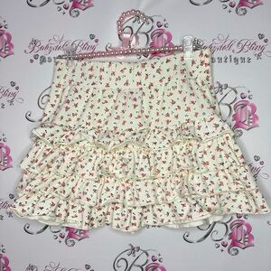 Betsy Johnson skirt ruffle frilly tiered mini skirt white cream pink florals